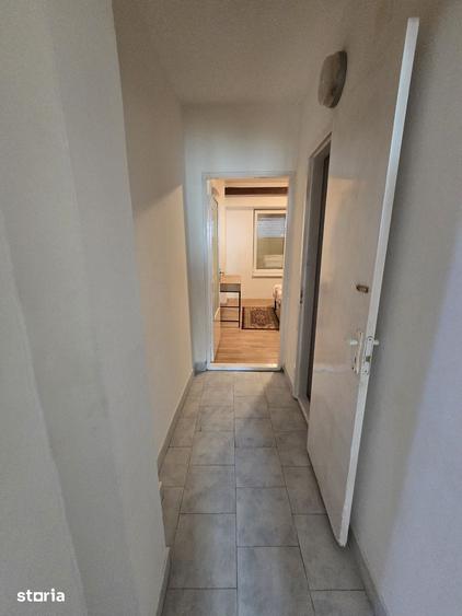 Apartament cu 2 camere decomandat în Intim