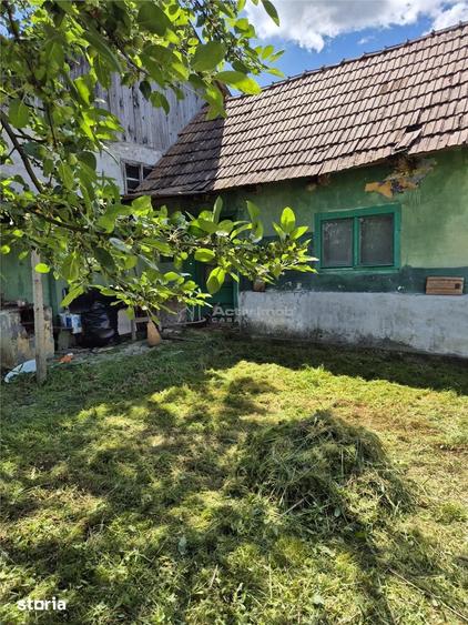 Casă cu 2 camere cu Teren 2112 Mp în Apoldu de Jos