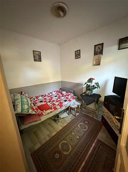 Casă individuală cu 4 camere cu Canalizare în Rahova