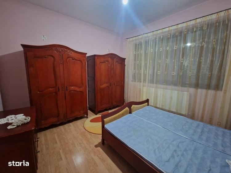 Casă cu 4 camere cu Teren 1500 Mp în Bazoș