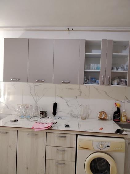 Casă cu 2 camere decomandat în Rahova