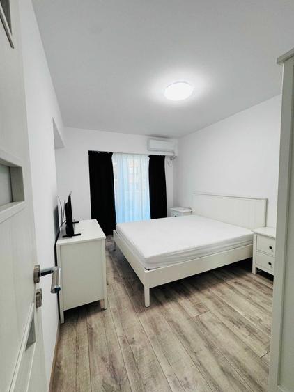 Apartament cu 2 camere decomandat în Runcu