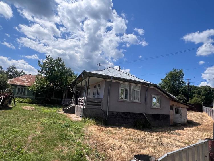 Casă cu 3 camere în Exterior Vest