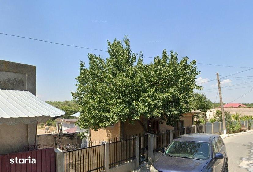 Casă cu 4 camere cu Teren 1065 Mp în Turcoaia