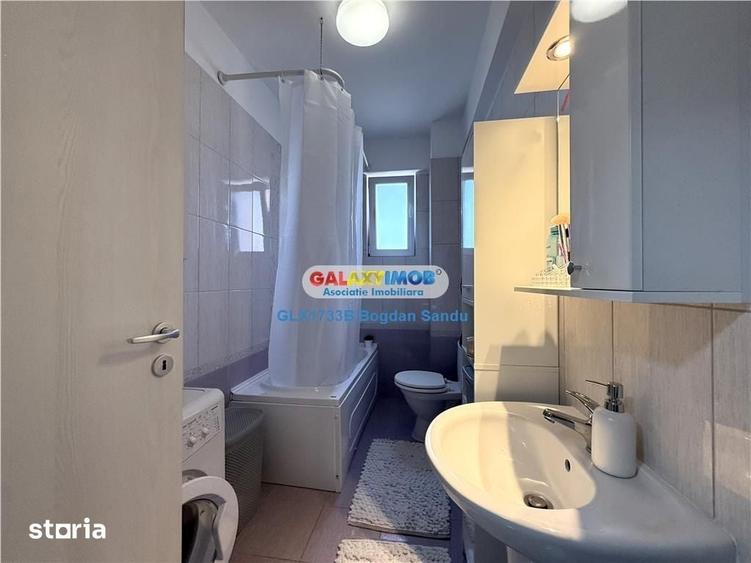 Apartament cu 2 camere semidecomandat în Roșu