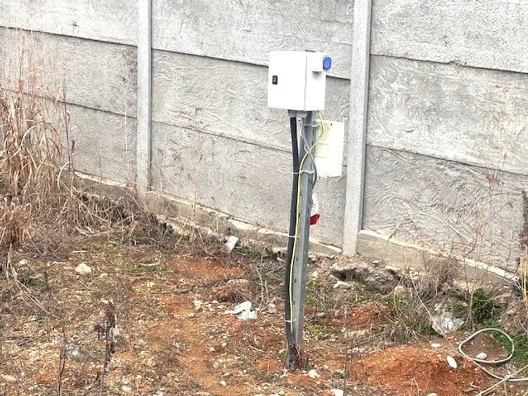 Casă cu 1 camere cu Teren 1142 Mp în Curtișoara