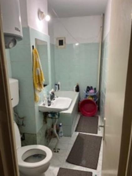 Apartament cu 2 camere decomandat în Faleză
