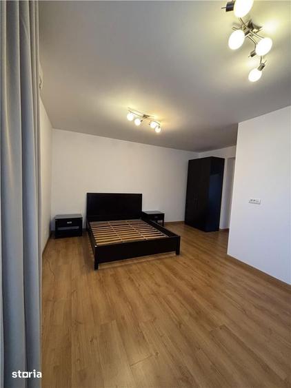Apartament cu 3 camere, mobilat în Unirii