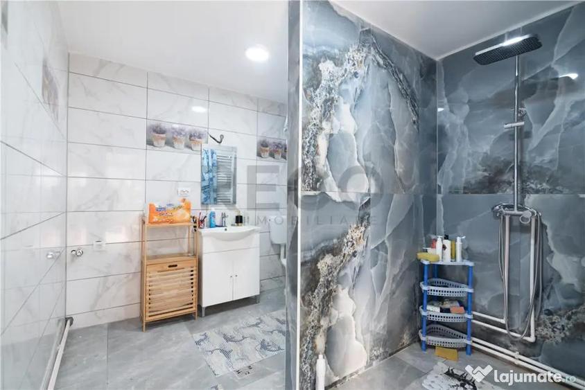 Casă cu 5 camere cu Teren 2900 Mp în Tarcea
