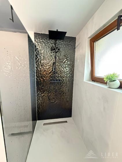 Duplex cu 4 camere cu Canalizare în Borhanci