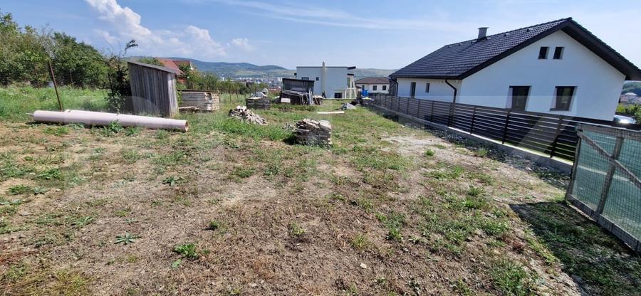 Teren Construcții intravilan de 570 mp, în Centura