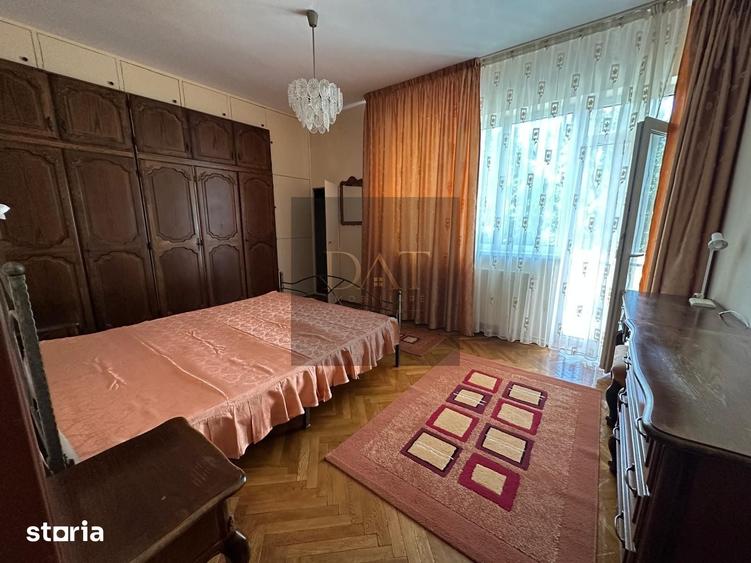 Apartament cu 3 camere decomandat în Central