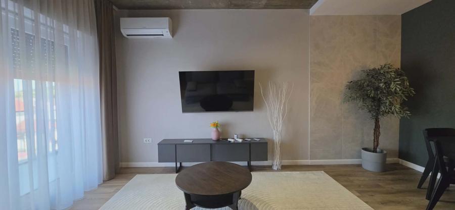 Apartament cu 2 camere decomandat în Calea Clujului