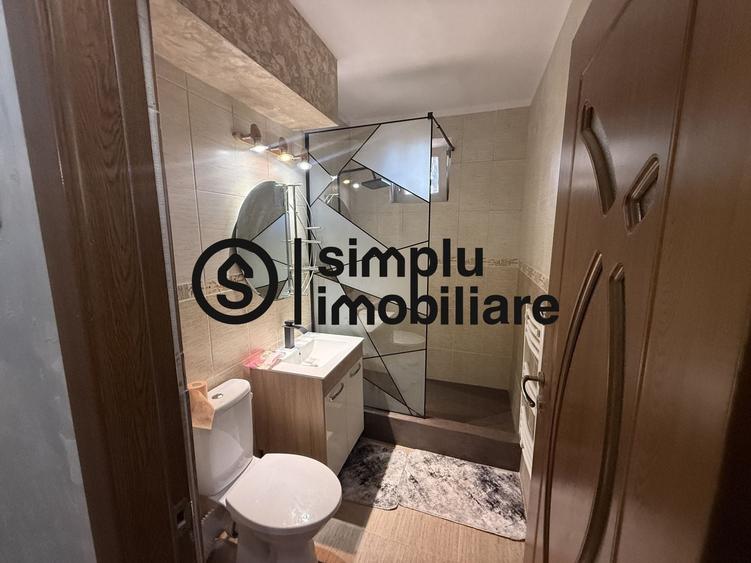 Apartament cu 3 camere semidecomandat în Calea Severinului