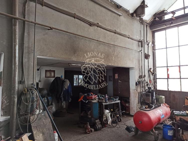 Hala industriala 250 mp+6 birouri-6 parcari-Zona Str. Libertatii - 4