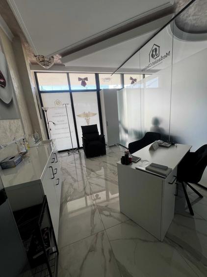 Spațiu comercial, de 35 mp, în Central