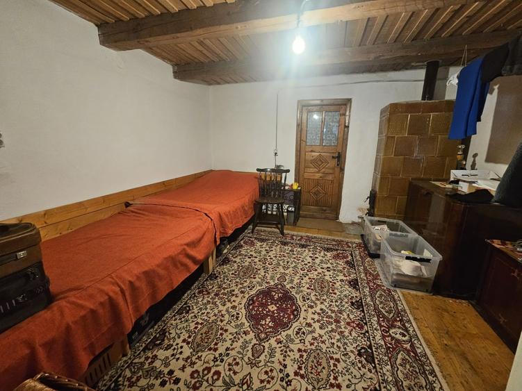 Casă individuală cu 5 camere cu Garaj în Mărișel
