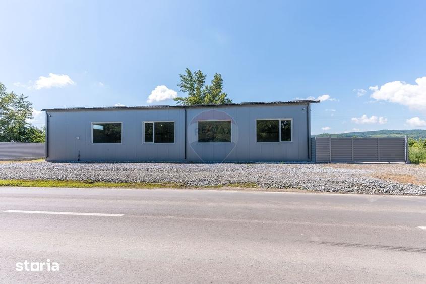 Spațiu comercial, de 220 mp, în Holboca