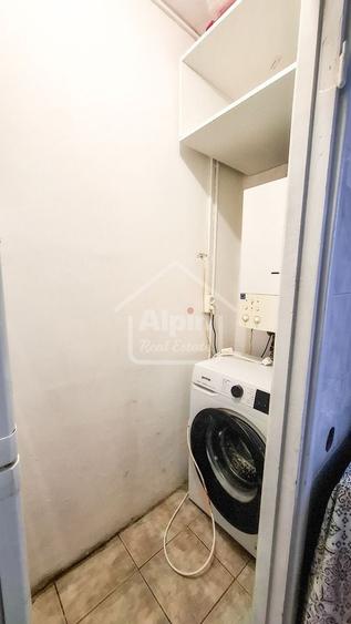 Apartament cu 2 camere semidecomandat, mobilat în Centrul Civic