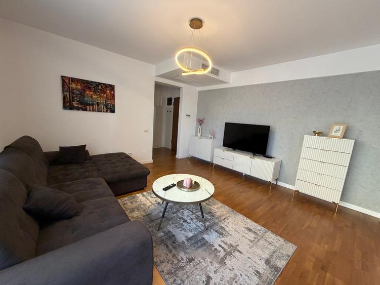 Apartament cu 2 camere decomandat, mobilat în Herăstrău