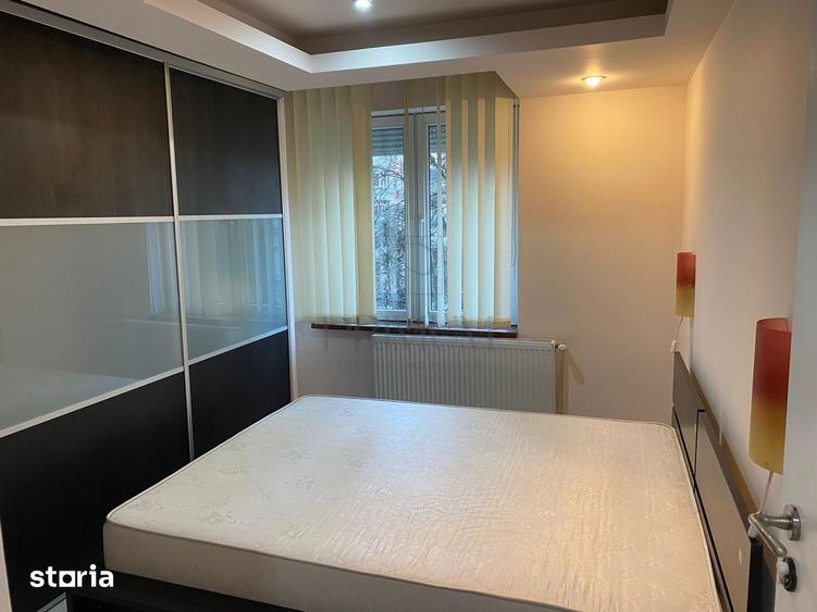 Apartament cu 4 camere decomandat, mobilat în Olimpia-Stadion