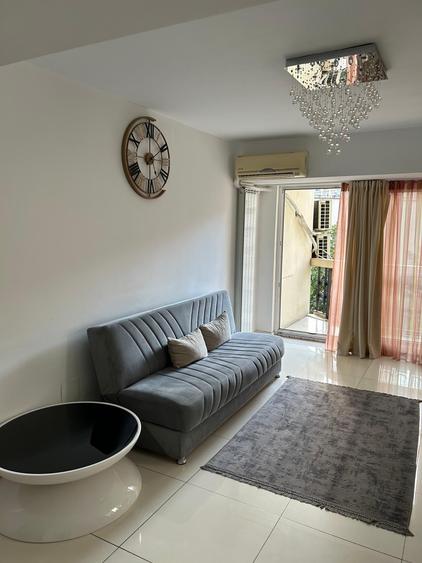 Apartament cu 2 camere decomandat în P-ța Unirii