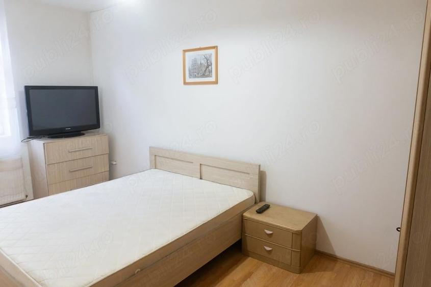 Apartament cu 3 camere decomandat în Steaua