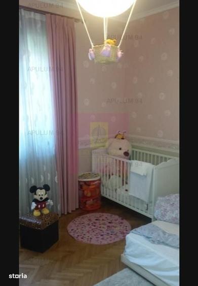 Casă cu 4 camere în Drumul Sării