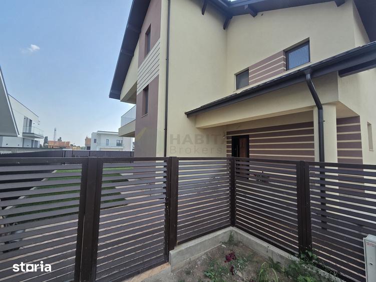 Casă cu 5 camere cu Teren 555 Mp în Tineretului