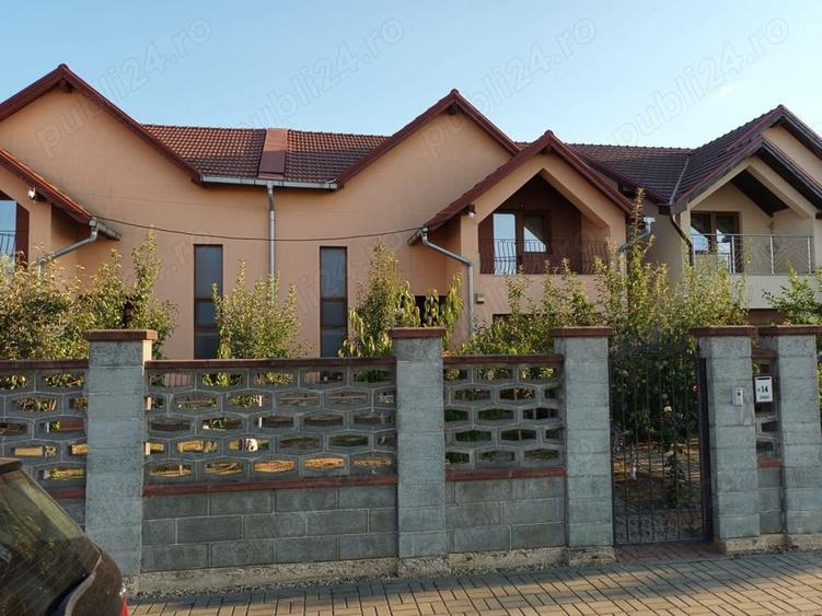 Casă cu 3 camere în Vladimirescu
