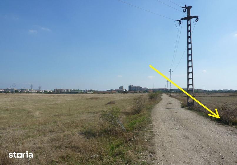 Teren de 4200 mp, în Iosia