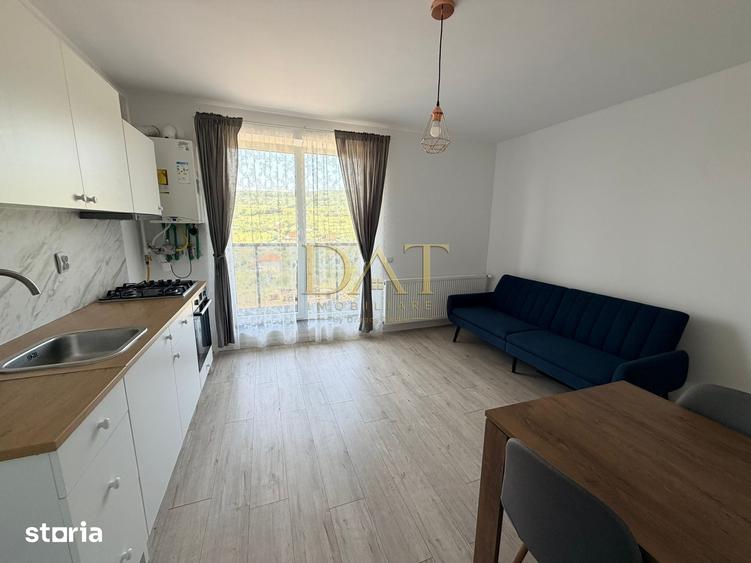 Apartament cu 3 camere în Între Lacuri