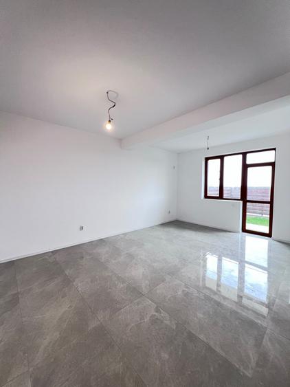 Duplex cu 5 camere cu Canalizare în Bragadiru