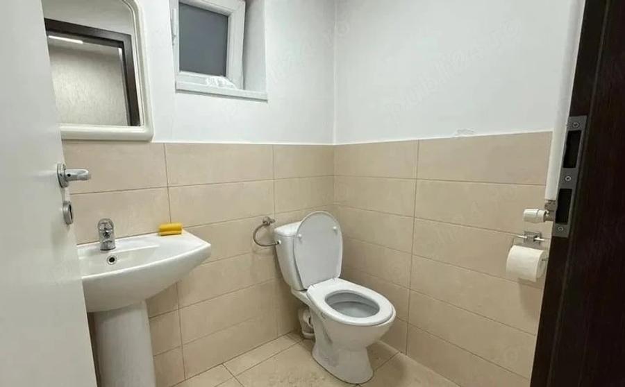 Spațiu comercial, de 40 mp, în Soarelui