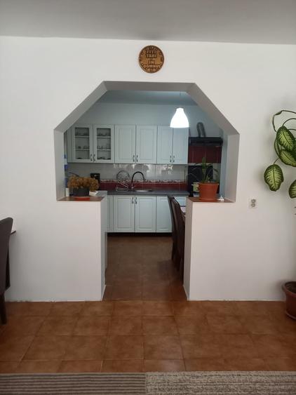 Casă cu 2 camere în Fiziș