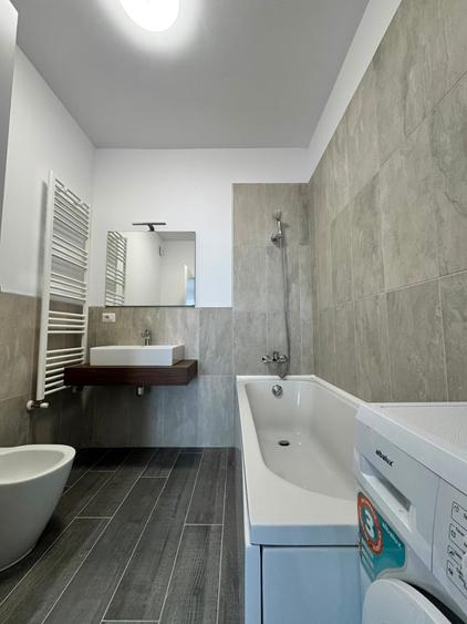Apartament cu 3 camere în Torontalului