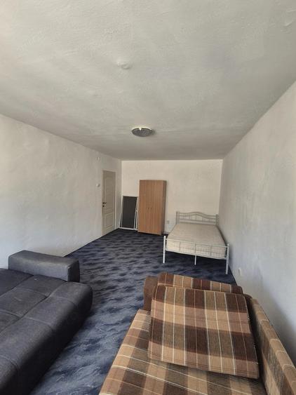 Apartament cu 2 camere decomandat în Mihai Bravu