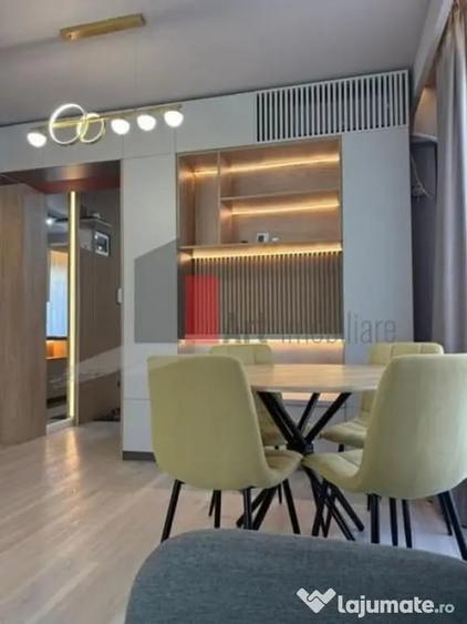 Apartament cu 3 camere semidecomandat în Politehnica