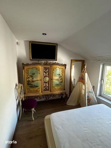Casă cu 6 camere cu Teren 450 Mp în Vasile Alecsandri