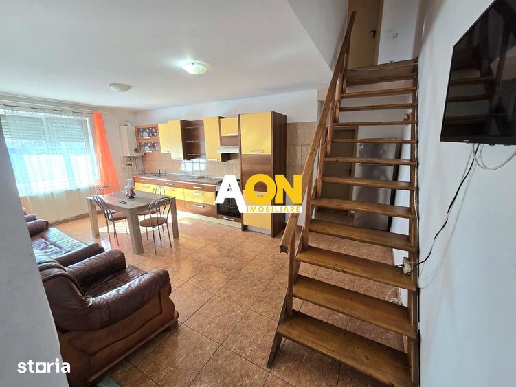 Apartament cu 4 camere decomandat în Cetate
