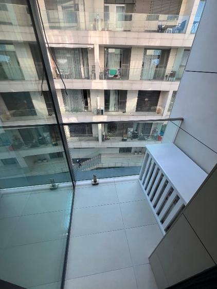 Apartament cu 2 camere semidecomandat, mobilat în Central