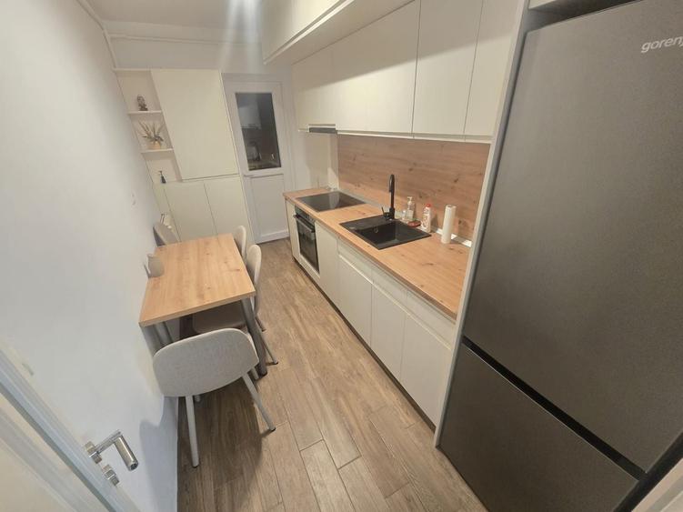 Apartament cu 2 camere decomandat în Mihai Viteazul