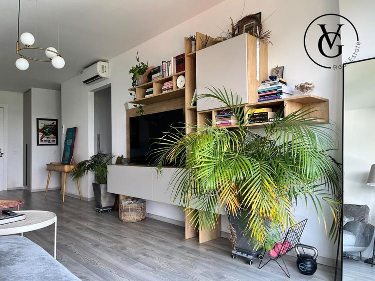 Apartament cu 2 camere semidecomandat, mobilat în Floreasca