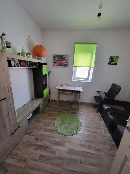 Apartament cu 2 camere în Sânandrei