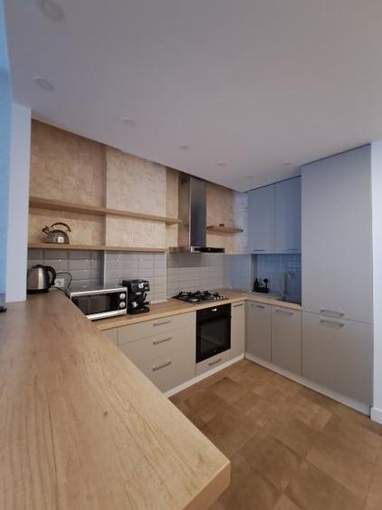 Apartament cu 2 camere, mobilat în Central