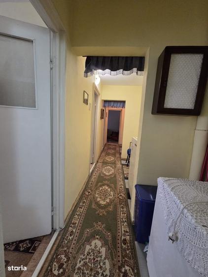 3 Camere confort 1 decomandate Capatul lui 4 - 2
