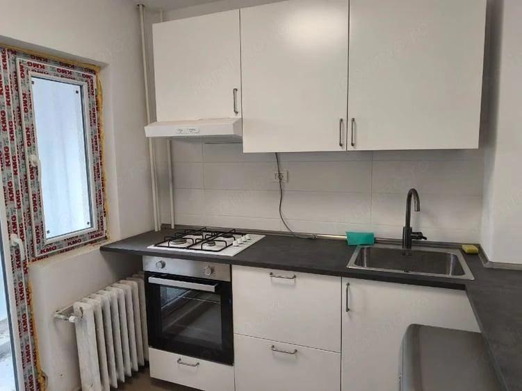 Apartament cu 2 camere, mobilat în Central