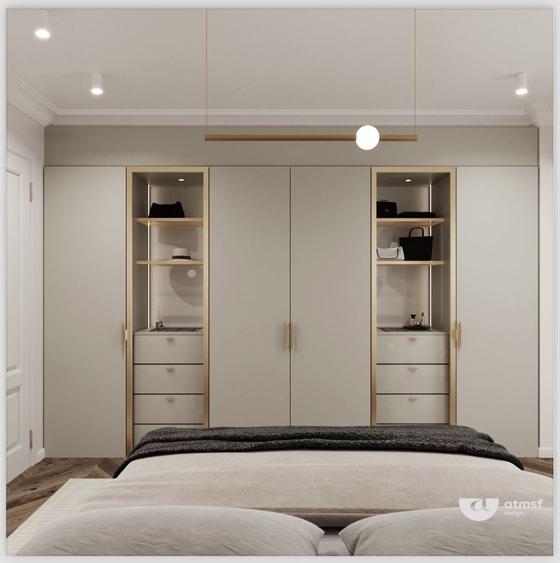 Apartament cu 4 camere decomandat în P-ța Unirii