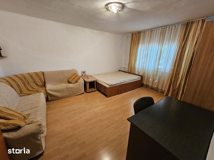 Apartament cu 2 camere decomandat în 13 Septembrie