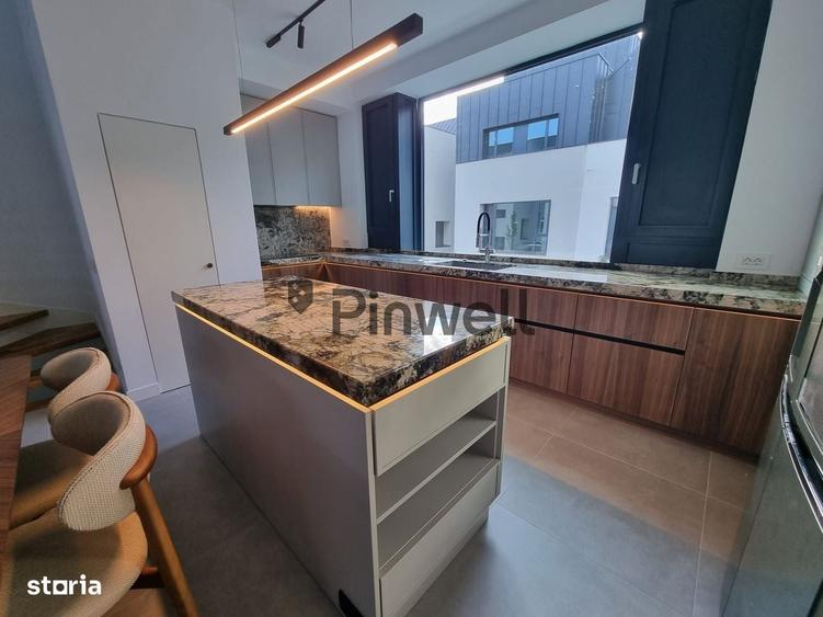 Casă cu 4 camere în Central